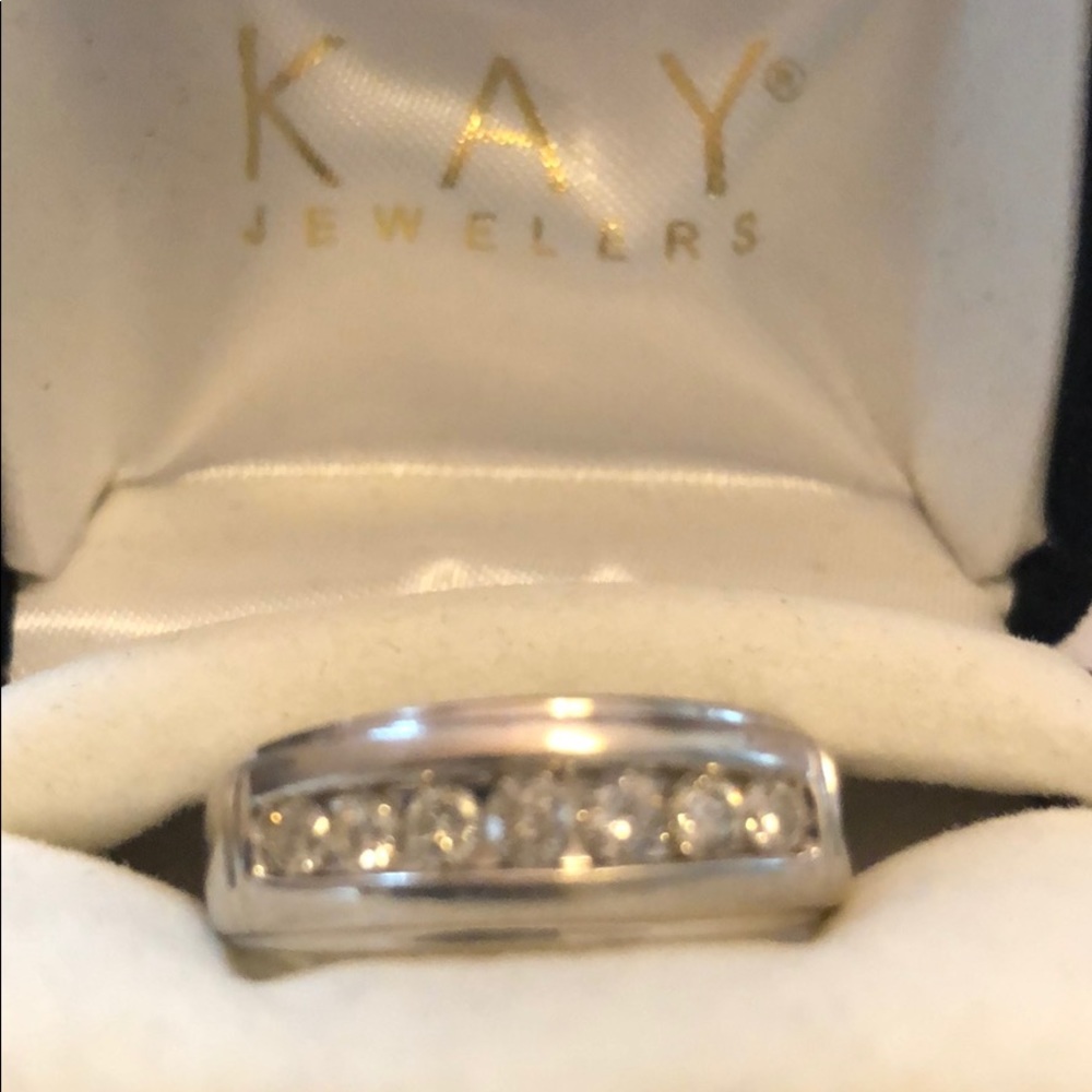 Men’s Wedding Band